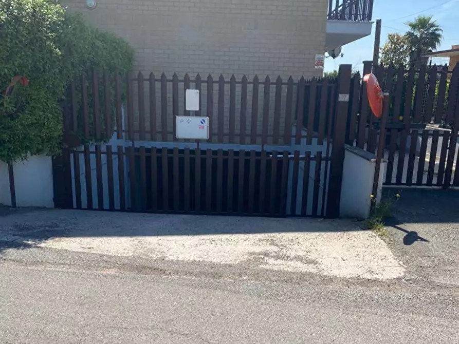 locale di sgombero in affitto a Guidonia Montecelio in zona Guidonia