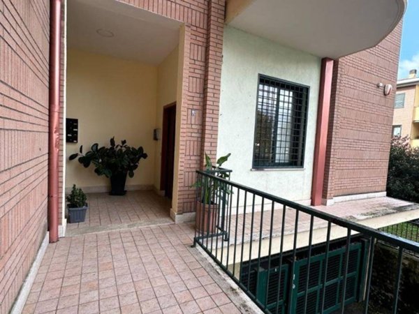 ufficio in affitto a Guidonia Montecelio