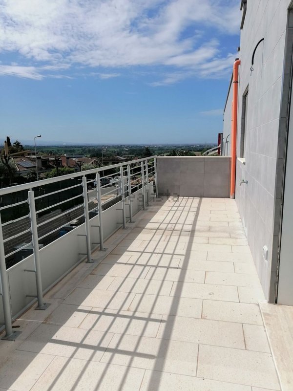 appartamento in affitto a Guidonia Montecelio in zona Colleverde