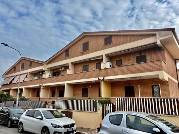 appartamento in affitto a Guidonia Montecelio