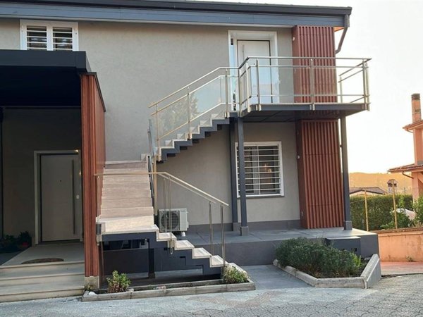 appartamento in affitto a Guidonia Montecelio