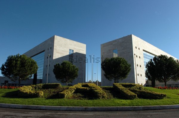 ufficio in affitto a Guidonia Montecelio in zona Setteville