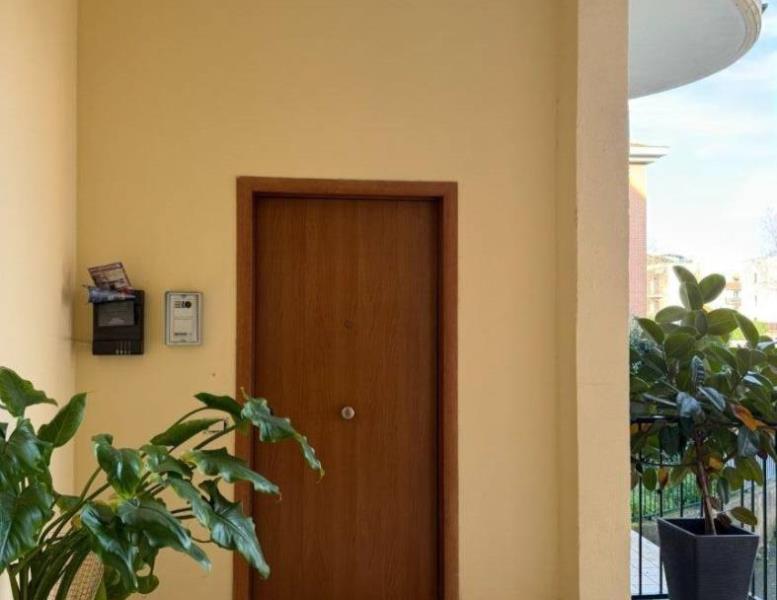 ufficio in affitto a Guidonia Montecelio