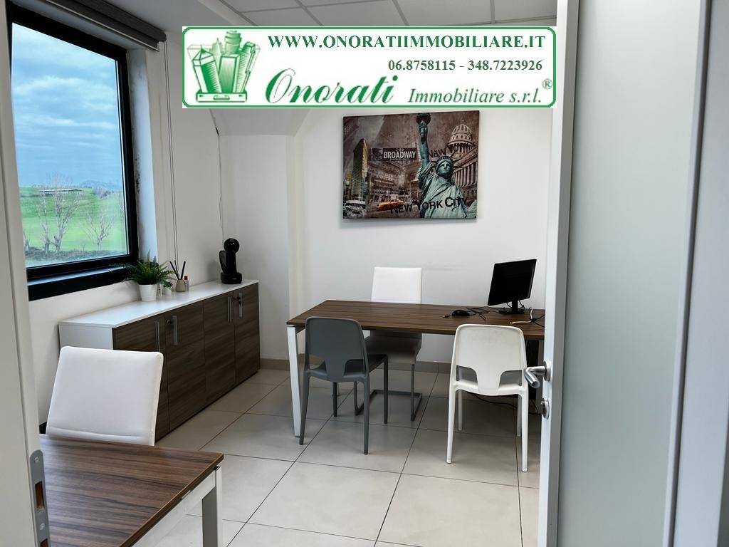 ufficio in affitto a Guidonia Montecelio in zona Guidonia