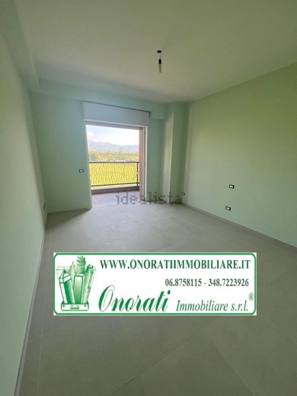 ufficio in affitto a Guidonia Montecelio