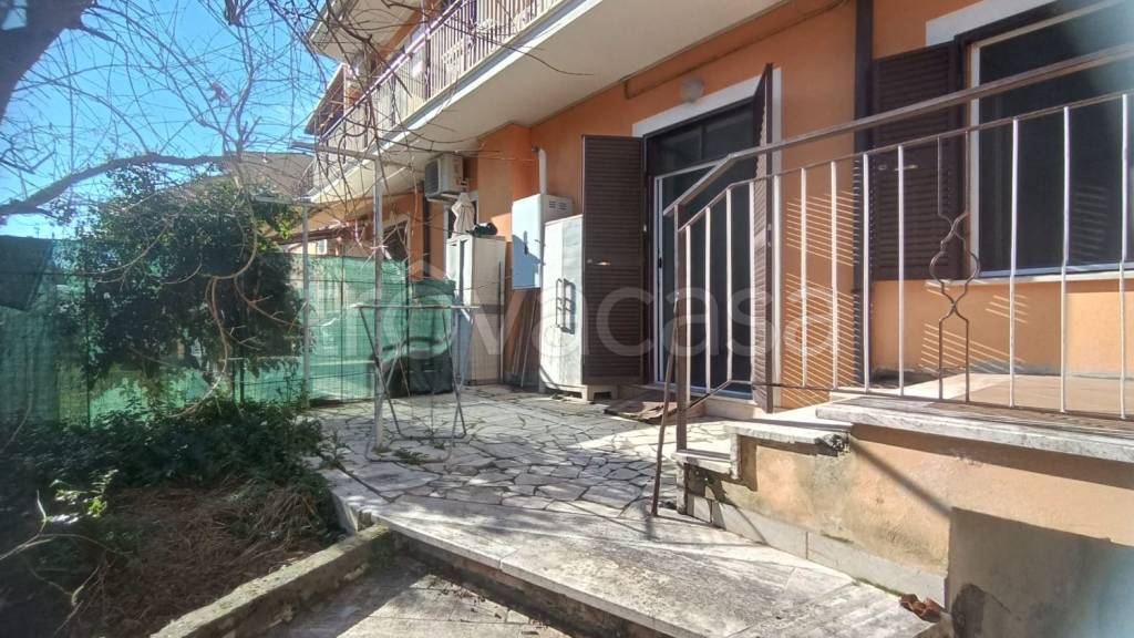 appartamento in affitto a Guidonia Montecelio in zona Montecelio