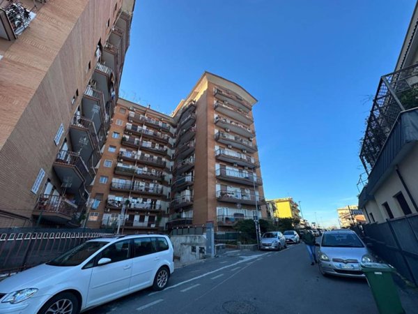 appartamento in affitto a Guidonia Montecelio in zona Setteville