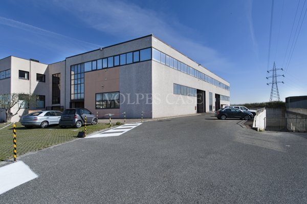 capannone in affitto a Guidonia Montecelio