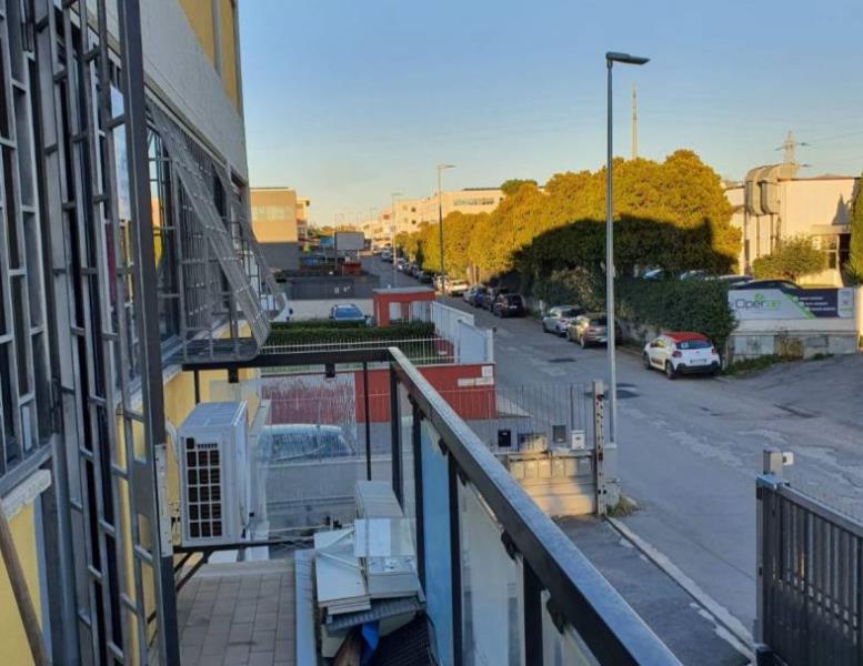 ufficio in affitto a Guidonia Montecelio