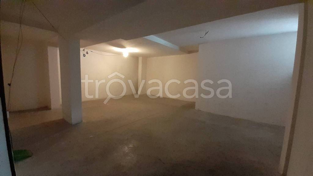 locale commerciale in affitto a Guidonia Montecelio in zona Montecelio