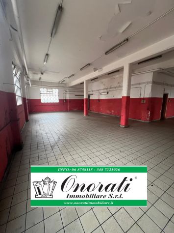 locale commerciale in affitto a Guidonia Montecelio in zona Villalba