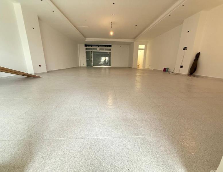 locale commerciale in affitto a Guidonia Montecelio