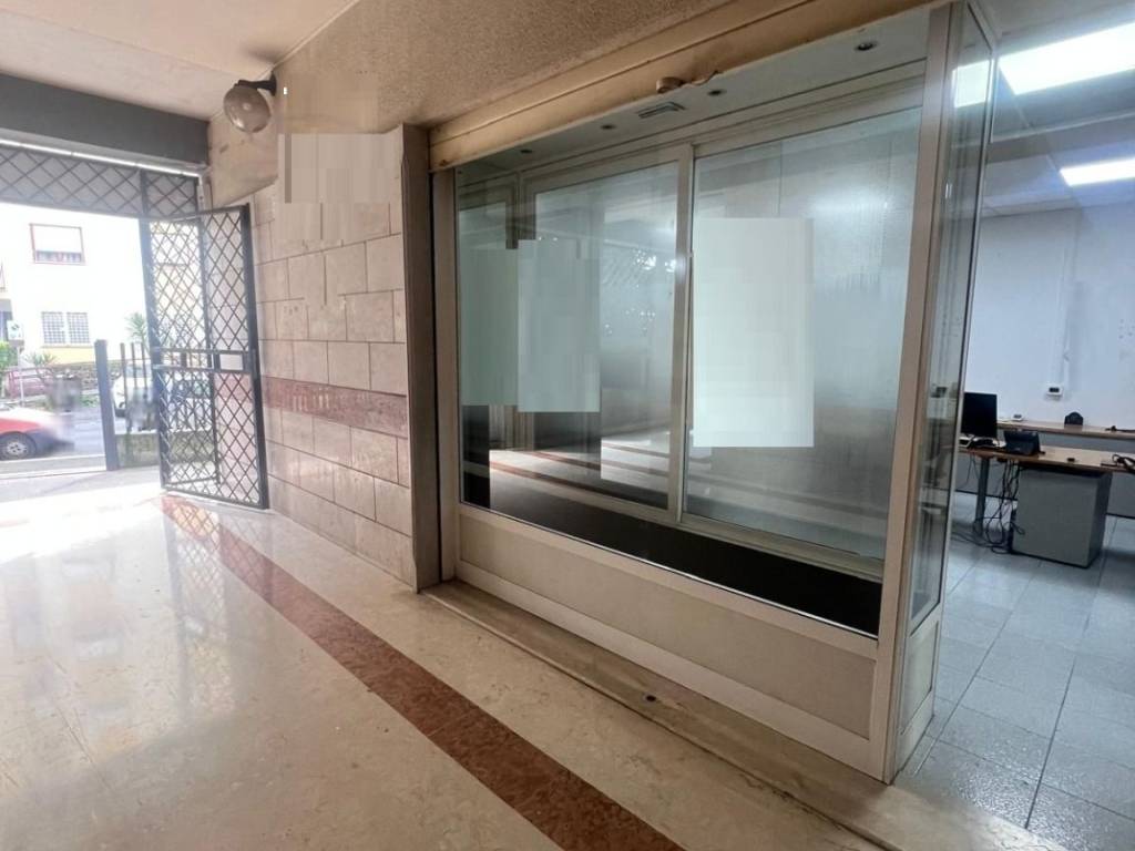 locale commerciale in affitto a Guidonia Montecelio