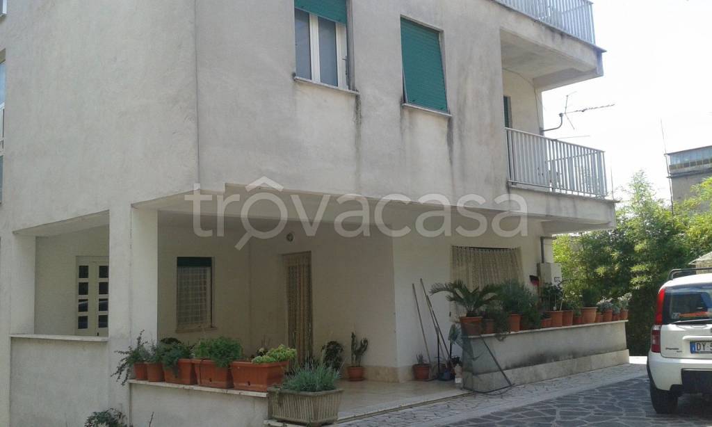 appartamento in affitto a Guidonia Montecelio