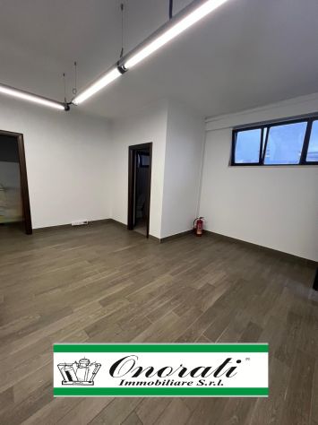 ufficio in affitto a Guidonia Montecelio