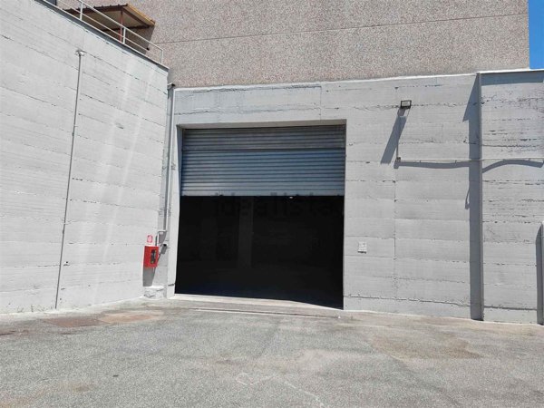 ufficio in affitto a Guidonia Montecelio in zona Colleverde