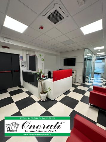 ufficio in affitto a Guidonia Montecelio