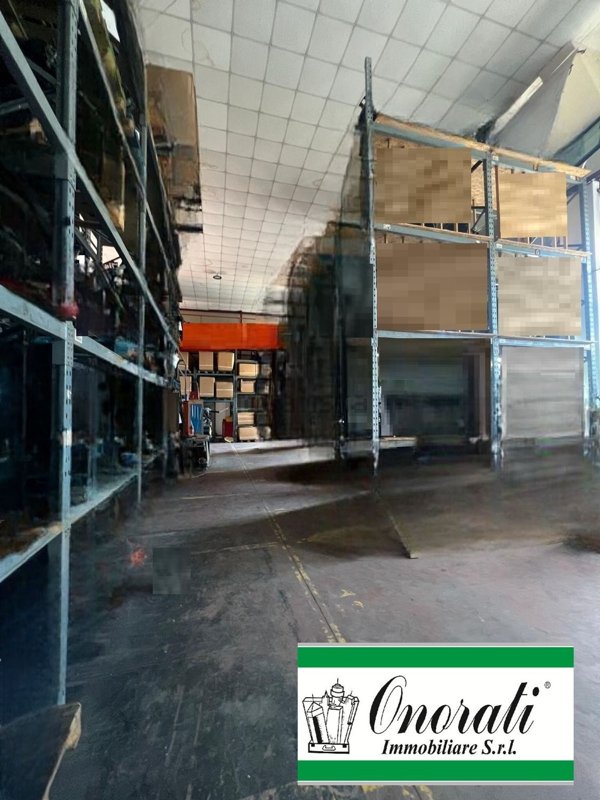 locale commerciale in affitto a Guidonia Montecelio in zona Guidonia