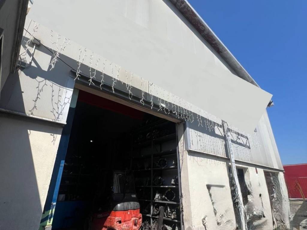 locale commerciale in affitto a Guidonia Montecelio