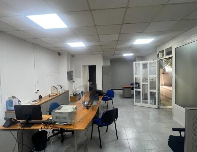 ufficio in affitto a Guidonia Montecelio in zona Colle Fiorito