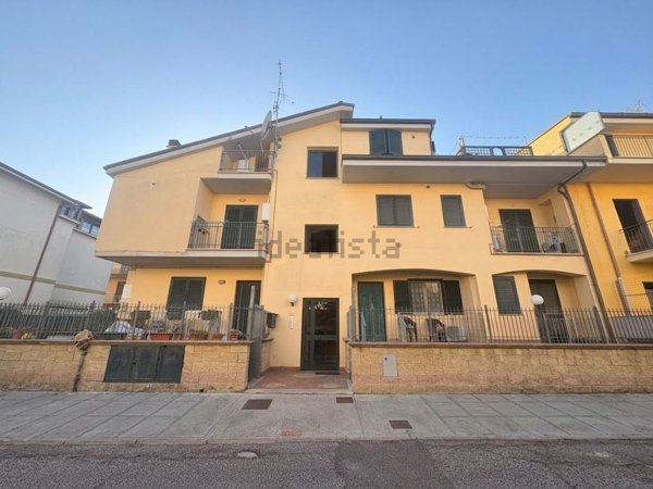appartamento in affitto a Guidonia Montecelio in zona La Botte
