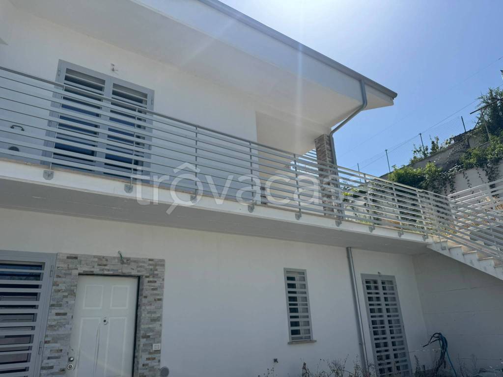 casa indipendente in affitto a Guidonia Montecelio in zona Marco Simone