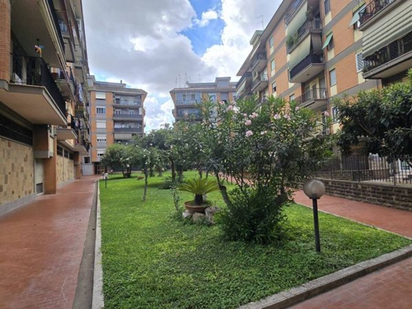 appartamento in affitto a Guidonia Montecelio in zona Setteville