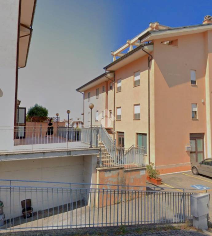 appartamento in affitto a Lanuvio