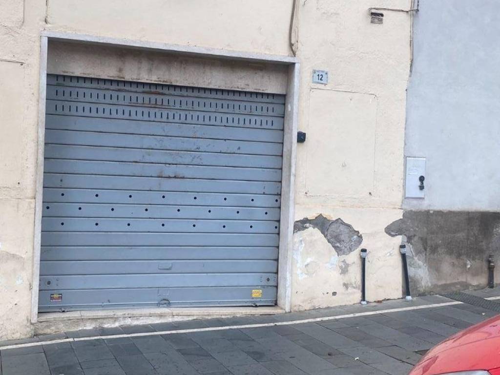 negozio in affitto a Lanuvio