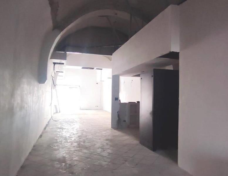 locale commerciale in affitto a Marino