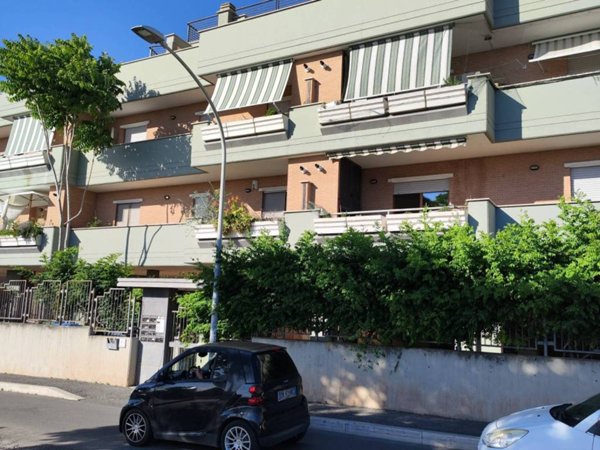 appartamento in affitto a Marino in zona Santa Maria delle Mole