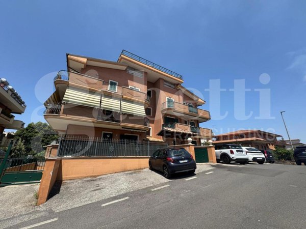 appartamento in affitto a Marino in zona Poggio delle Mole
