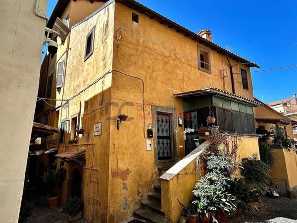 appartamento in affitto a Marino