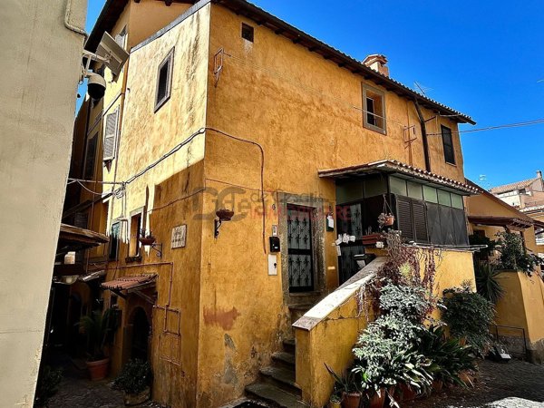 appartamento in affitto a Marino