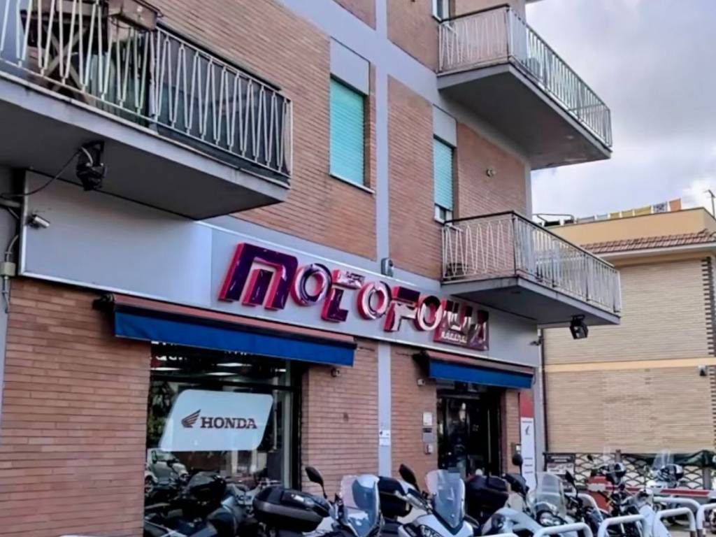 appartamento in affitto a Marino in zona Poggio delle Mole