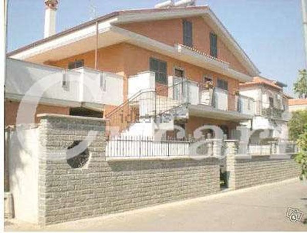 appartamento in affitto a Marino in zona Poggio delle Mole