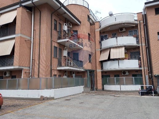 appartamento in affitto a Marino in zona Poggio delle Mole