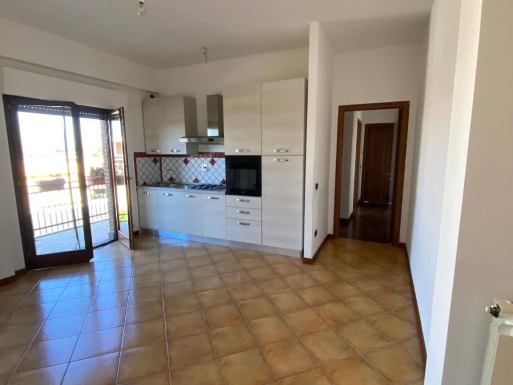 appartamento in affitto a Marino in zona Frattocchie