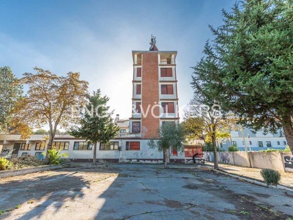 intera palazzina in affitto a Marino in zona Cava dei Selci