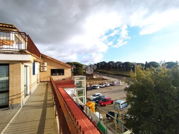 ufficio in affitto a Marino in zona Cava dei Selci