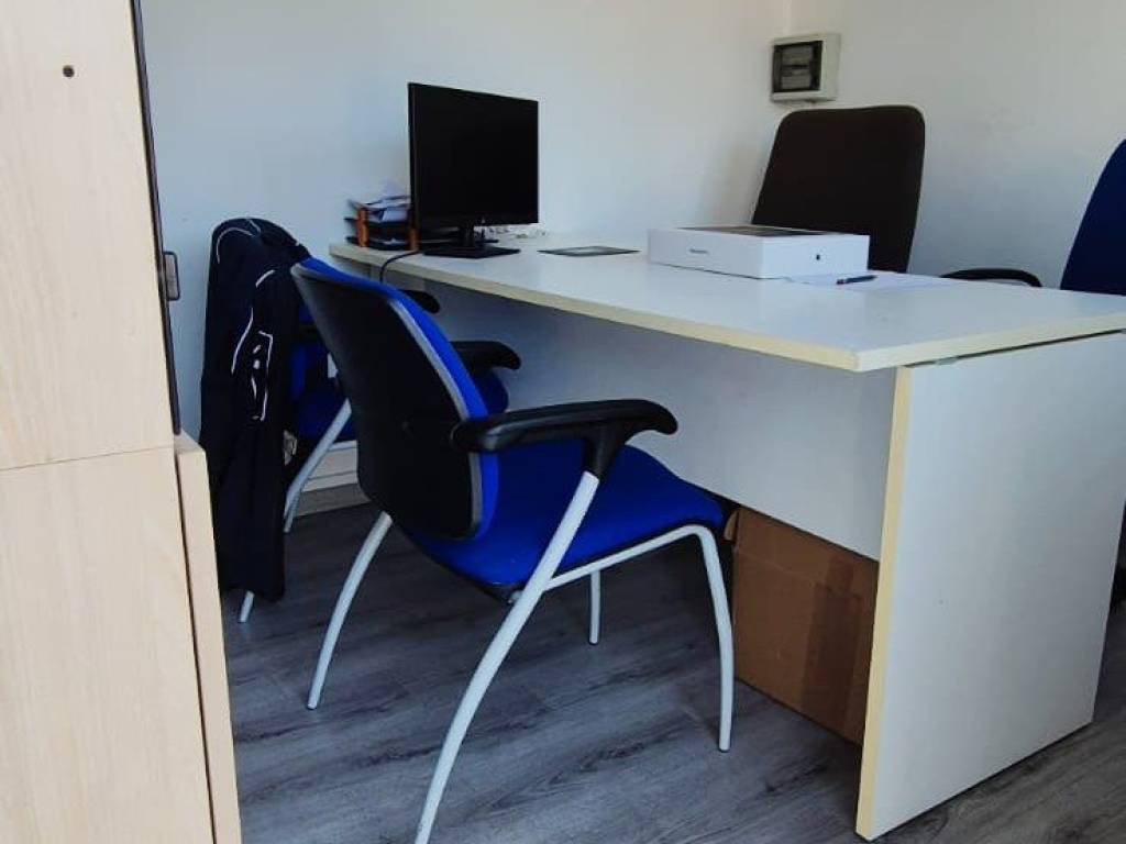 ufficio in affitto a Marino in zona Due Santi