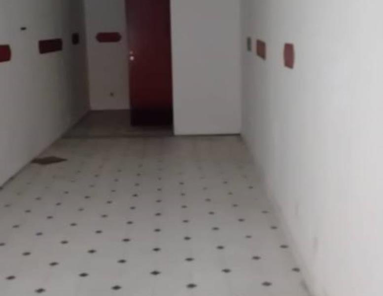 locale commerciale in affitto a Marino in zona Cava dei Selci