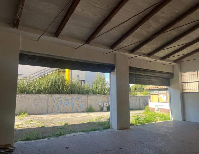 locale commerciale in affitto a Marino in zona Frattocchie