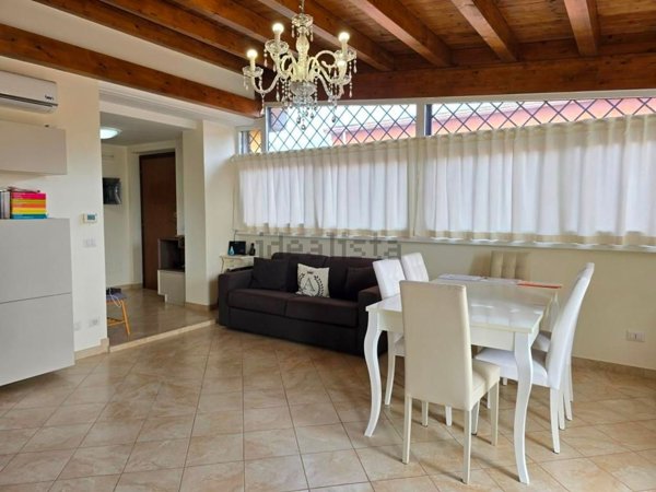 appartamento in affitto a Marino in zona Frattocchie
