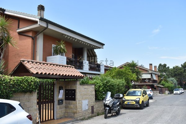 appartamento in affitto a Marino in zona Santa Maria delle Mole