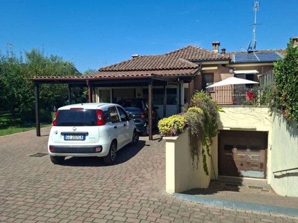 appartamento in affitto a Marino in zona Frattocchie