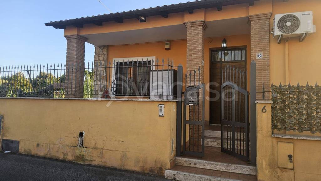 casa indipendente in affitto a Marino in zona Castelluccia