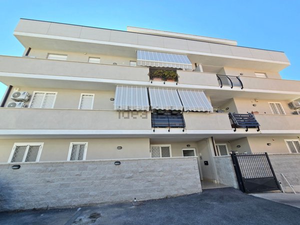 appartamento in affitto a Marino in zona Frattocchie
