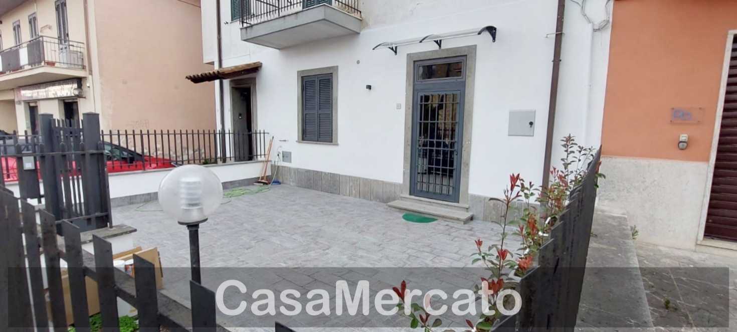 appartamento in affitto a Marino in zona Poggio delle Mole