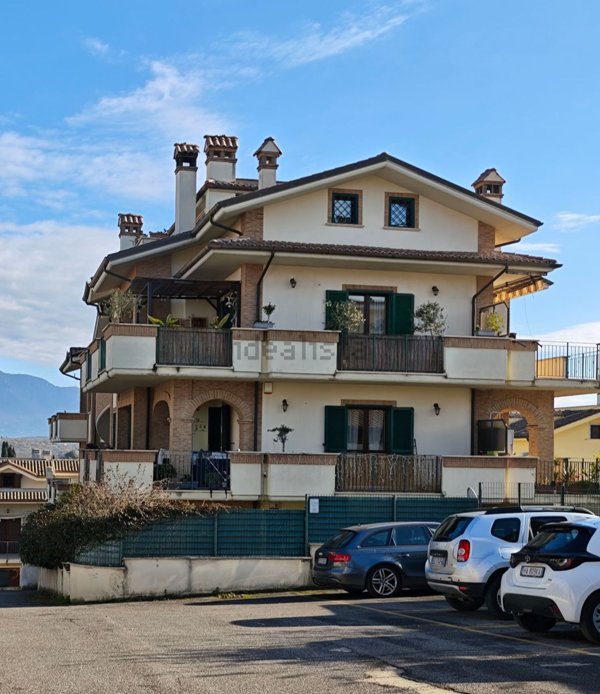 appartamento in affitto a Mentana